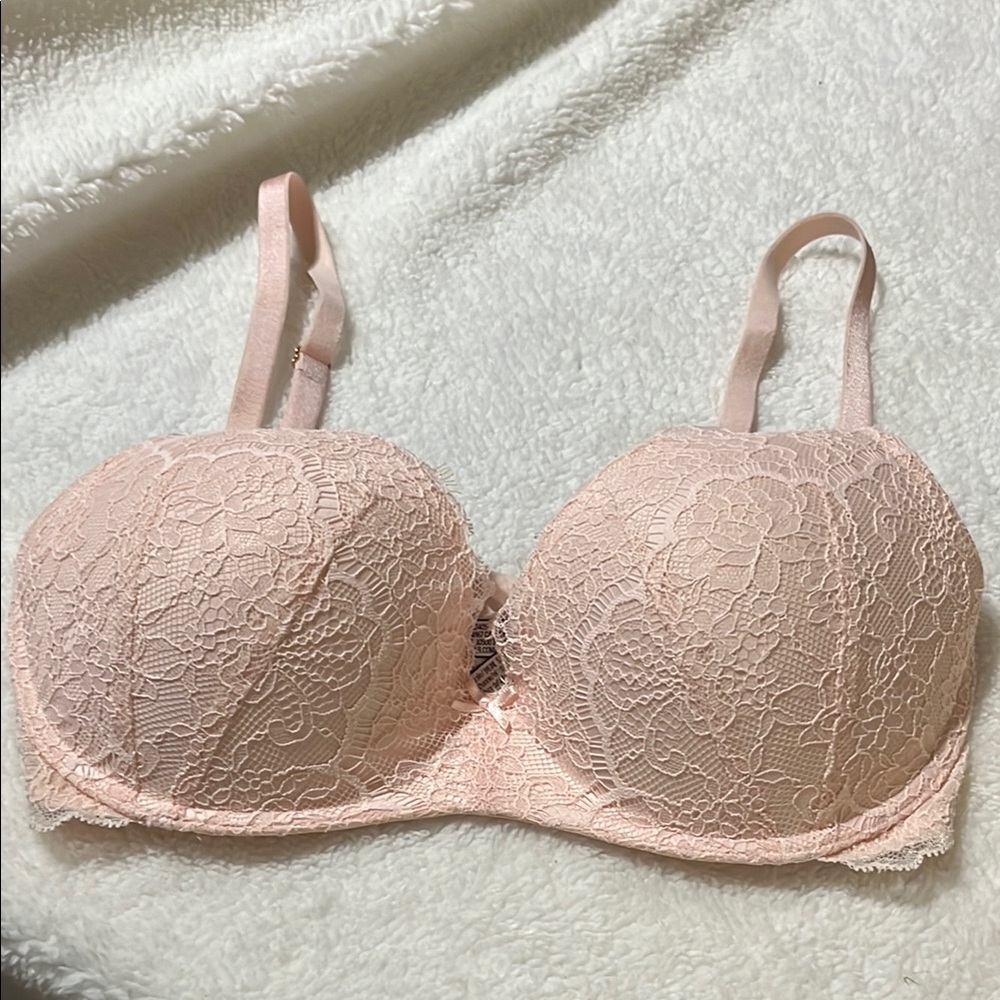 Like New Dream Angels Elegant Lace Wireless Bra in Soft Pink
